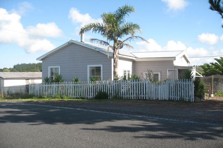 Photo of property in 481 Tauraroa Road, Mangapai, Whangarei, 0178