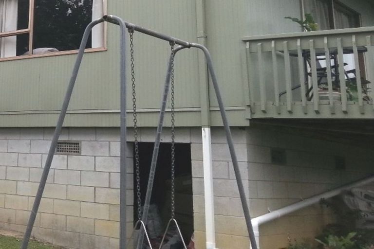 Photo of property in 30 Portobello Place, Torbay, Auckland, 0630