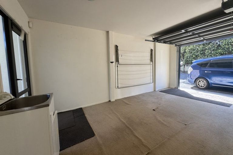 Photo of property in 4/26 Roanoke Way, Albany, Auckland, 0632