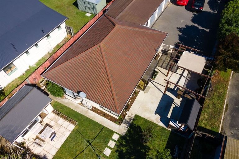 Photo of property in 2/29 Palmers Road, New Brighton, Christchurch, 8083