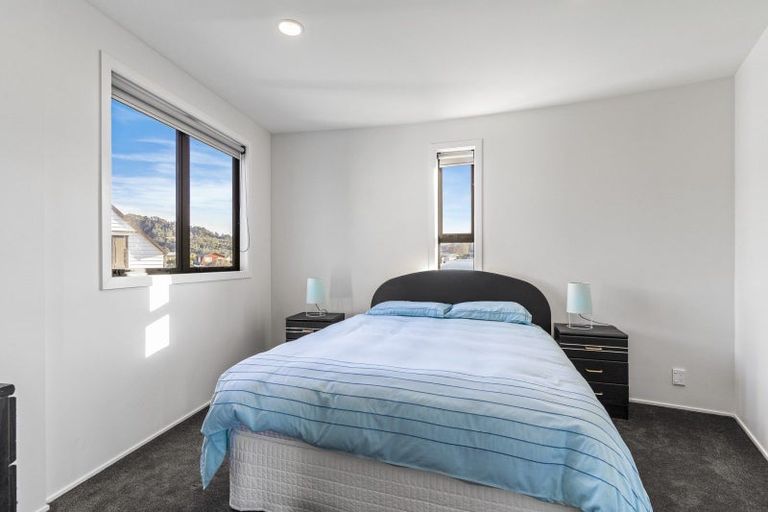 Photo of property in 102b Hinemoa Street, Whangamata, 3620