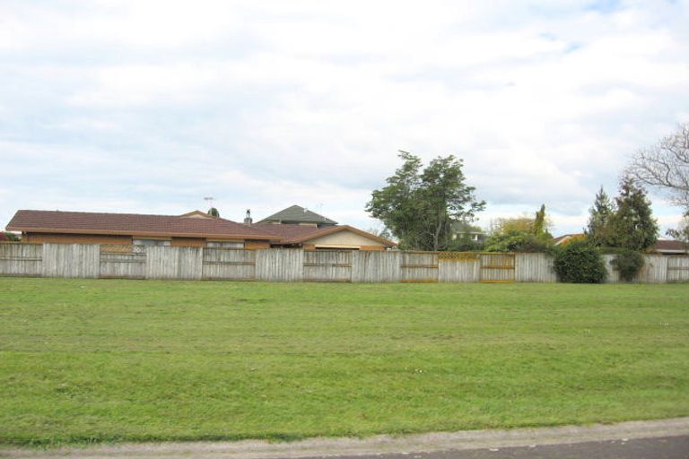 Photo of property in 8 Saltwood Lane, Bethlehem, Tauranga, 3110