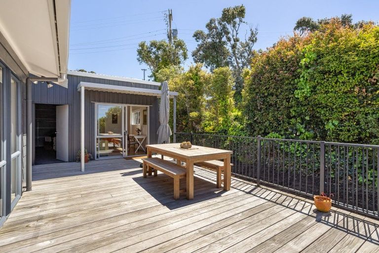 Photo of property in 12 Panorama Avenue, Ferry Landing, Whitianga, 3591