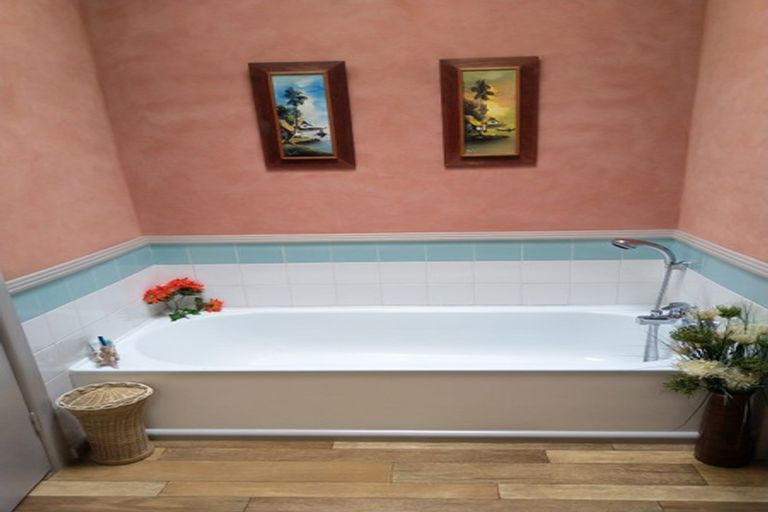 Photo of property in 1/17 Waterhouse Street, Taradale, Napier, 4112