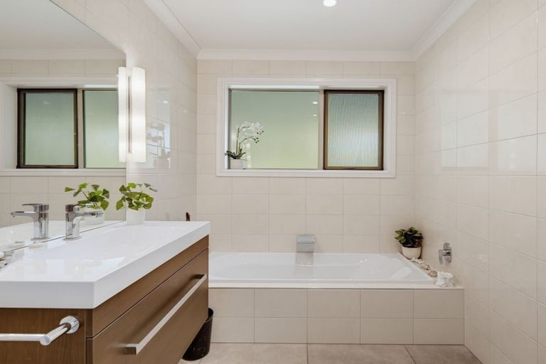 Photo of property in 23 Marina View Estate, Waikawa, Picton, 7281