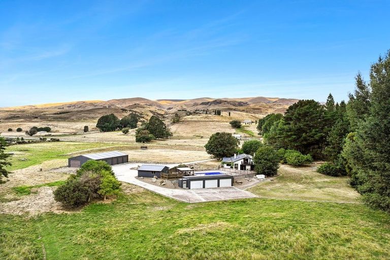 Photo of property in 723 Ardgour Road, Tarras, Cromwell, 9383