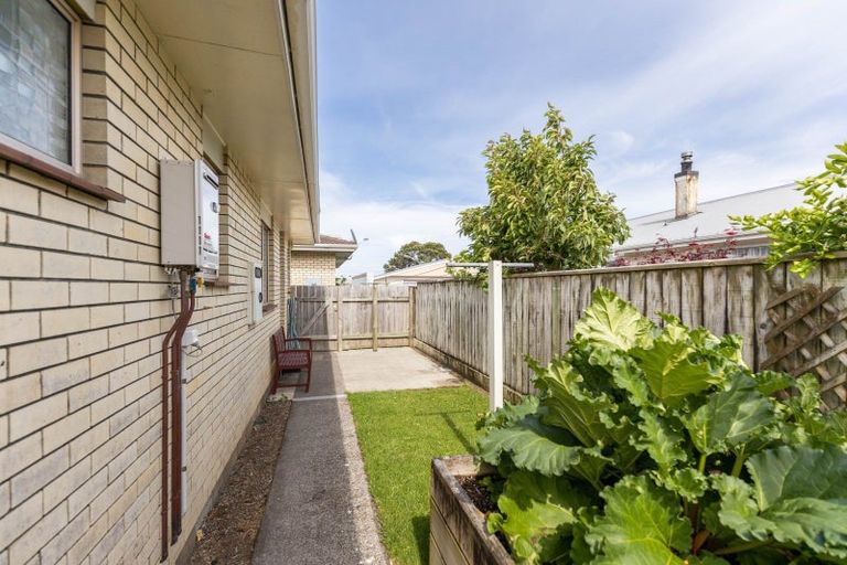 Photo of property in 31a Dorset Avenue, Westown, New Plymouth, 4310