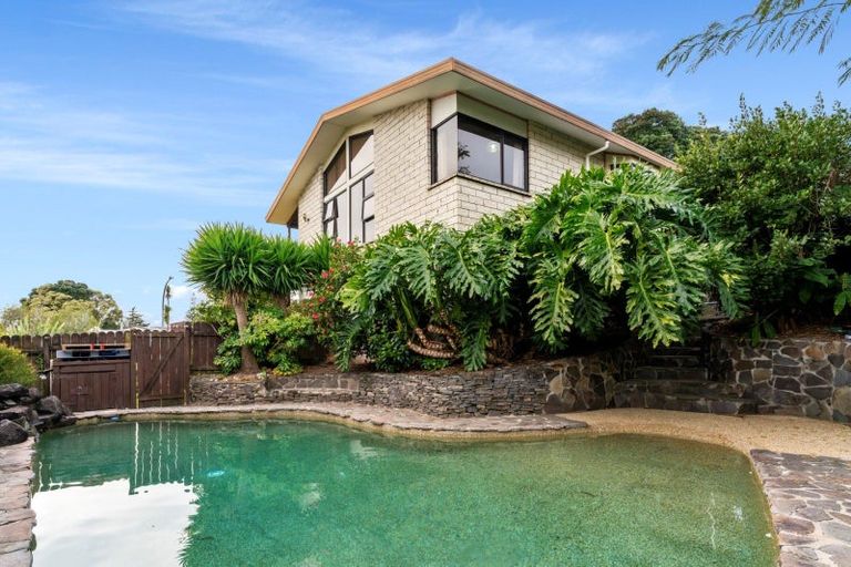 Photo of property in 2 Ajax Place, Welcome Bay, Tauranga, 3112