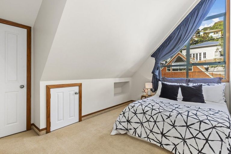 Photo of property in 9 Melrose Crescent, Melrose, Wellington, 6023