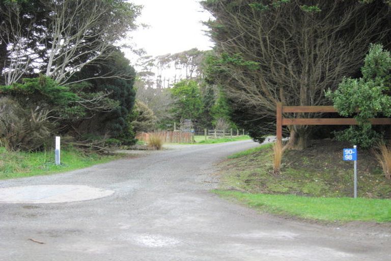 Photo of property in 90 Matua Road, Otatara, Invercargill, 9879