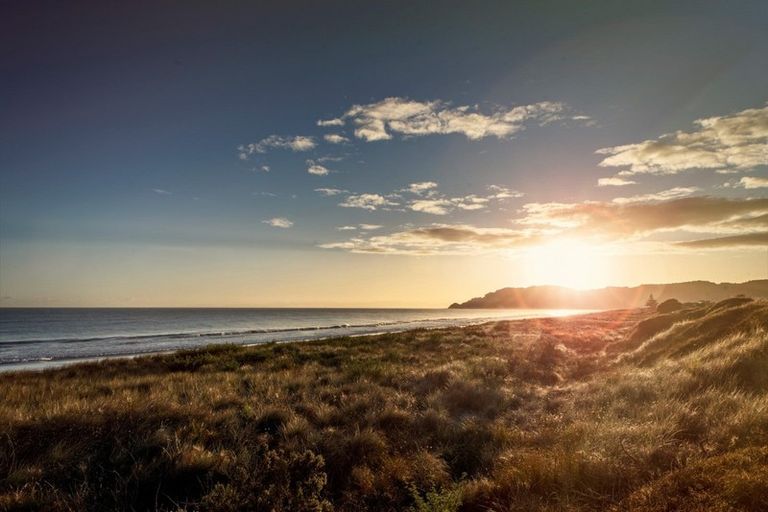 Photo of property in 2 Pacific Parade, Coastlands, Whakatane, 3120