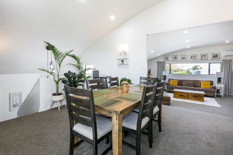 Photo of property in 220 Te Awa Avenue, Awatoto, Napier, 4110