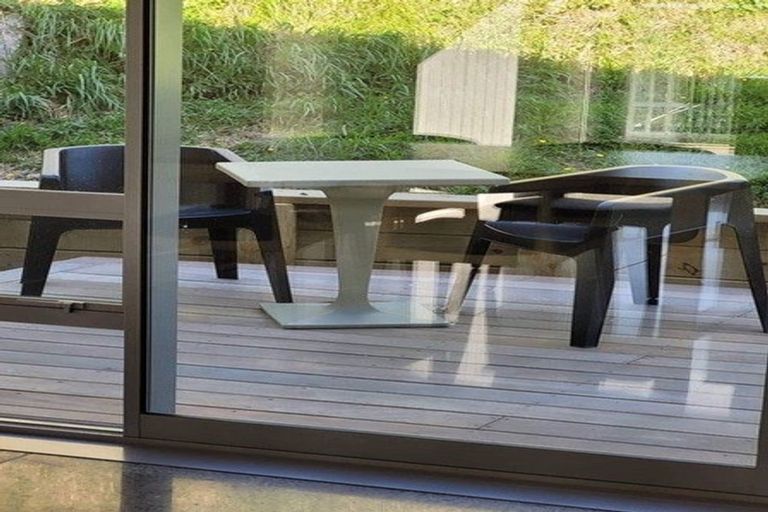 Photo of property in 9 Hihi Place, Waikanae, 5036