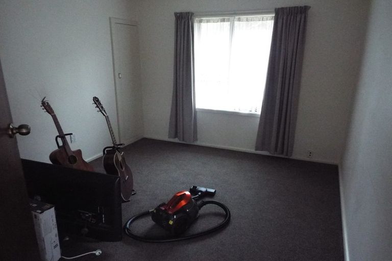 Photo of property in 71 Yaldhurst Road, Sockburn, Christchurch, 8042