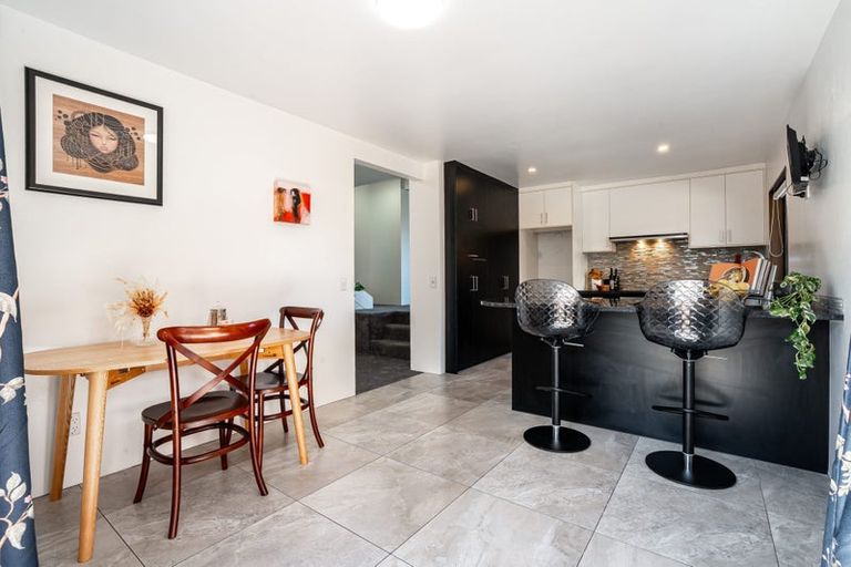 Photo of property in 11 Tamahine Street, Maupuia, Wellington, 6022