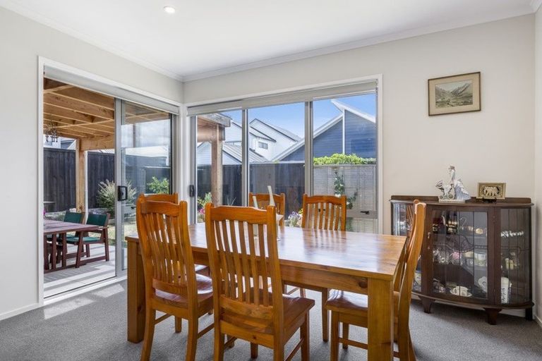 Photo of property in 8 Poaka Road, Hobsonville, Auckland, 0618