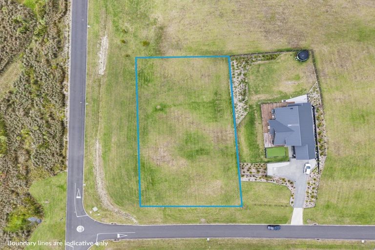 Photo of property in 2 Taha Puke Road, Okura Bush, Silverdale, 0794