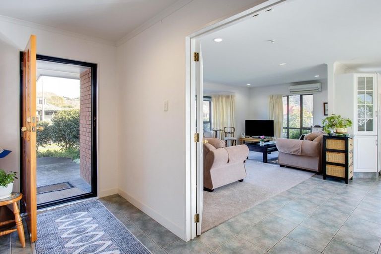 Photo of property in 205 Auckland Road, Greenmeadows, Napier, 4112