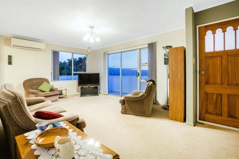 Photo of property in 451 Warspite Avenue, Ascot Park, Porirua, 5024