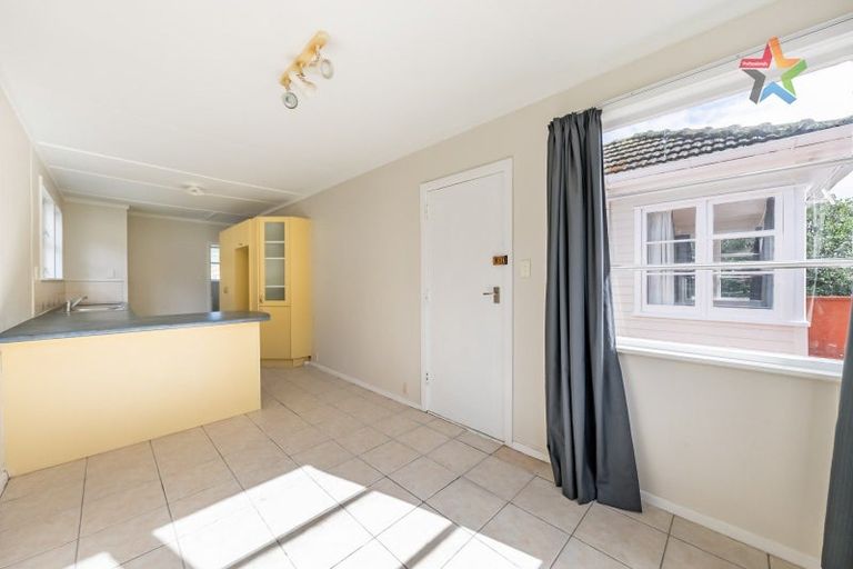 Photo of property in 66 Wilkie Crescent, Naenae, Lower Hutt, 5011