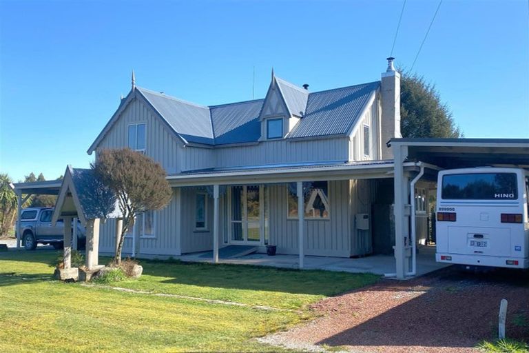 Photo of property in 21 Greenstone Road, Kumara, 7832