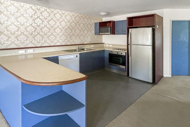 Photo of property in Luxford Villas, 207/72 Herald Street, Berhampore, Wellington, 6023