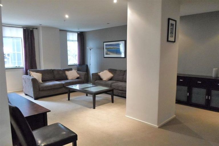 Photo of property in The Quay, 2/332b1 Lambton Quay, Wellington Central, Wellington, 6011