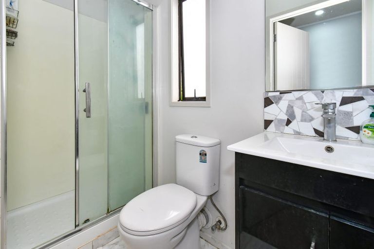 Photo of property in 9 Ambedkar Way, Pukekohe, 2120