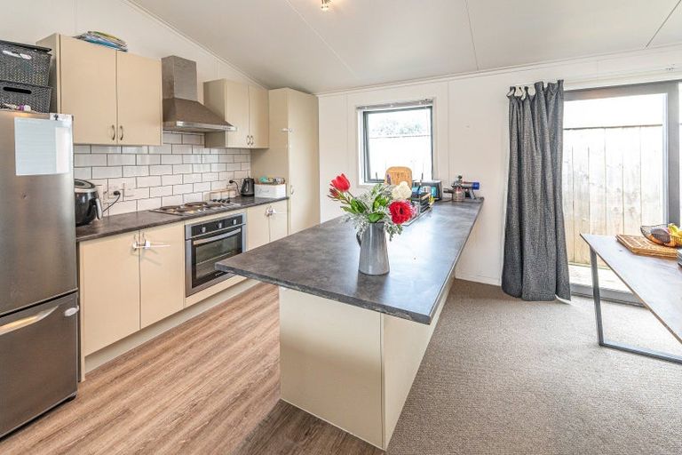 Photo of property in 79a Matai Street, Castlecliff, Wanganui, 4501