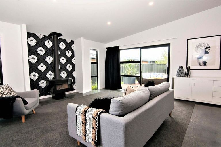 Photo of property in 6 Eldorado Place, Cromwell, 9310