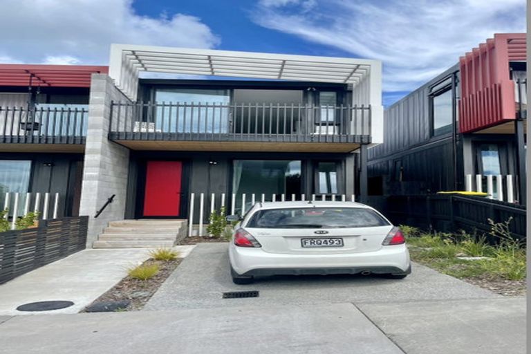 Photo of property in 13 Nugget Avenue, Hobsonville, Auckland, 0616