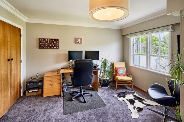 Photo of property in 43a Cockayne Road, Khandallah, Wellington, 6035