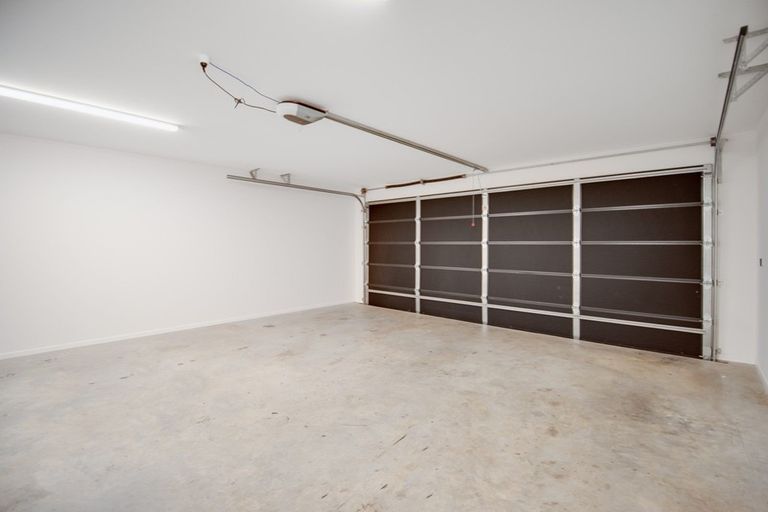 Photo of property in 68 Bradwell Crescent, Halswell, Christchurch, 8025