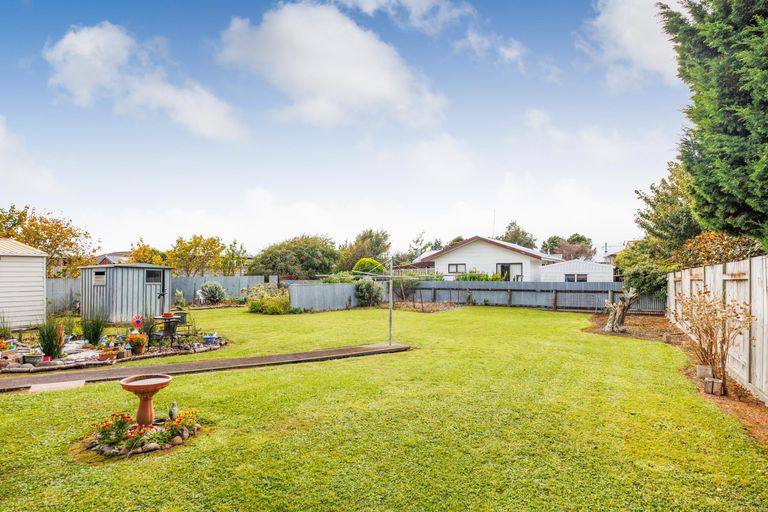 Photo of property in 34 Roberts Line, Kelvin Grove, Palmerston North, 4414