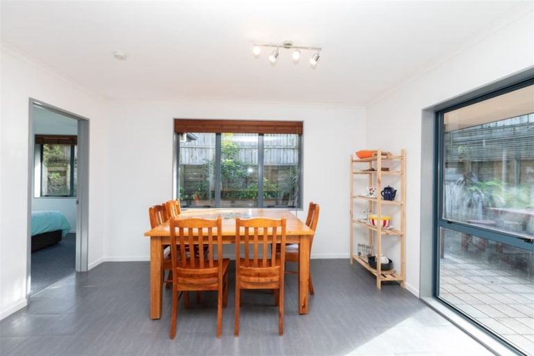 Photo of property in 4 Highbury Place, Nawton, Hamilton, 3200