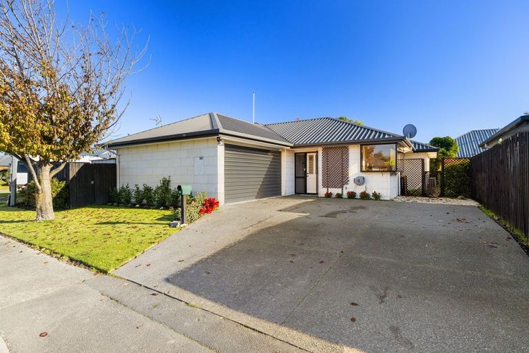 Photo of property in 242 Kingsbury Avenue, Rangiora, 7400