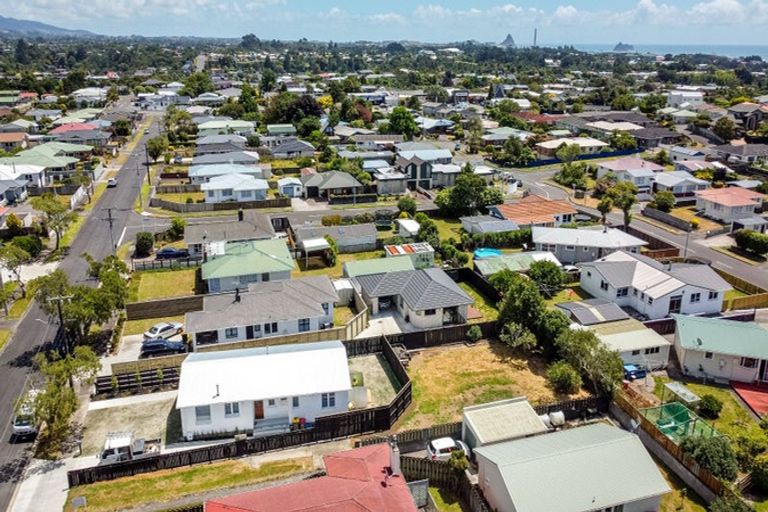 Photo of property in 25b Turakina Street, Merrilands, New Plymouth, 4312