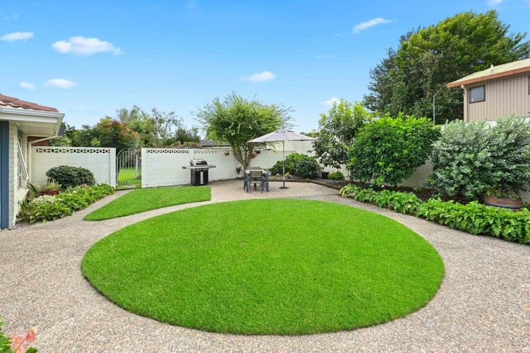 Photo of property in 51 Glen Lynne Avenue, Queenwood, Hamilton, 3210