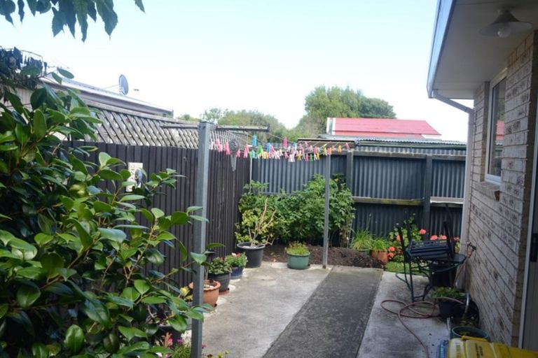 Photo of property in 2 Charlotte Lane, Woolston, Christchurch, 8062