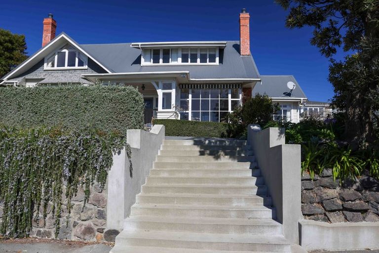 Photo of property in 130a Hackthorne Road, Cashmere, Christchurch, 8022