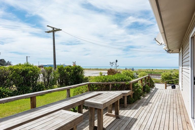 Photo of property in 22 Wharanui, Ward, Seddon, 7285