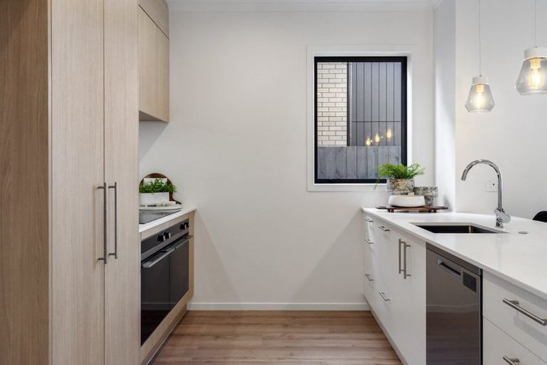 Photo of property in 59 Roundel Crescent, Whenuapai, Auckland, 0618