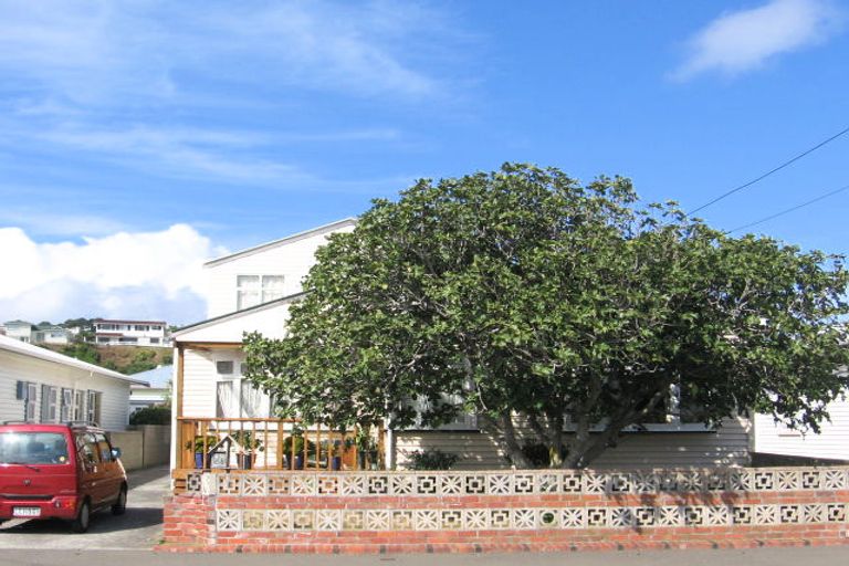 Photo of property in 28 Torridon Road, Miramar, Wellington, 6022