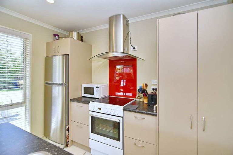 Photo of property in 12 Amberley Beach Road, Amberley, 7410