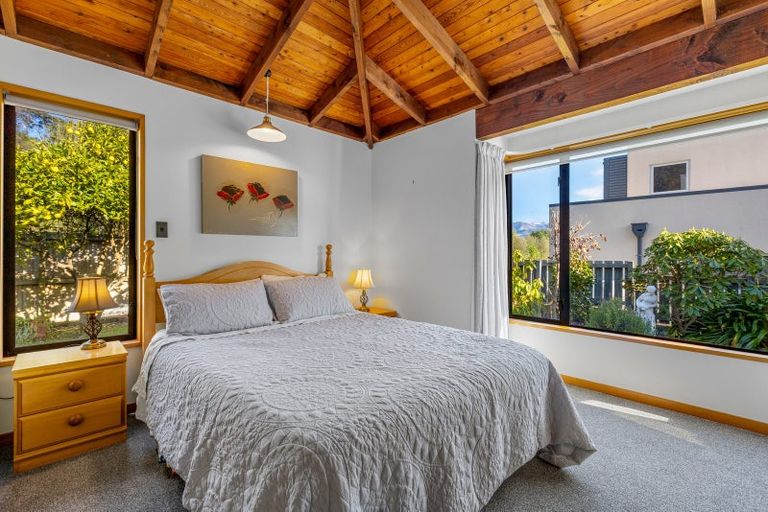 Photo of property in 6 Julius Place, Akaroa, 7520