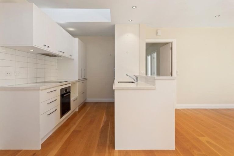 Photo of property in 19 Shrewsbury Street, Merivale, Christchurch, 8014