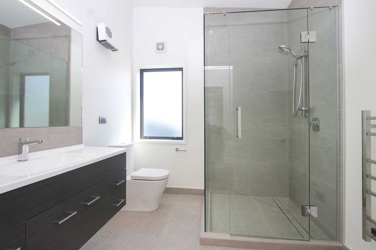 Photo of property in 37 Wallace Road, Hobsonville, Auckland, 0616