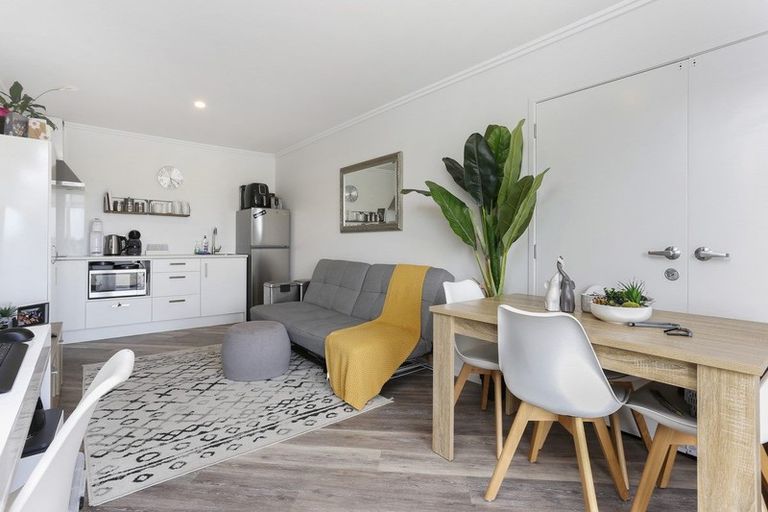 Photo of property in 5 Runway Rise, Dairy Flat, Albany, 0794