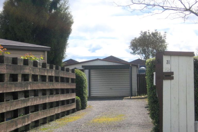 Photo of property in 31 Burton Place, Owhata, Rotorua, 3010