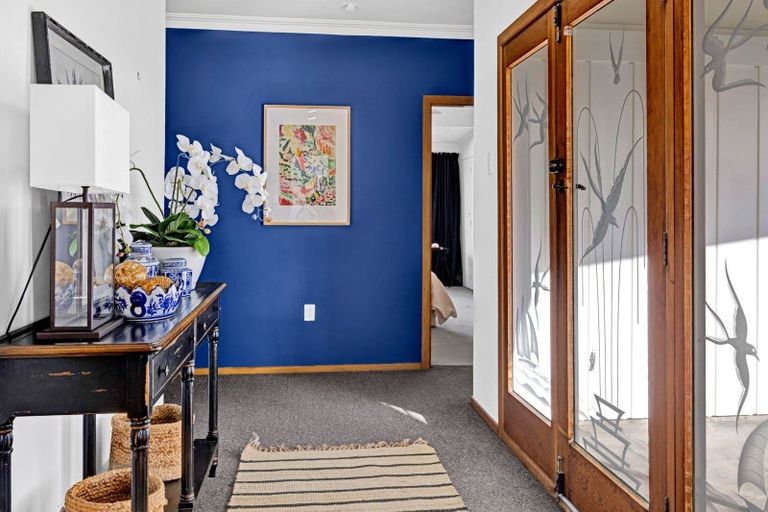 Photo of property in 39 Cameron Street, New Plymouth, 4310